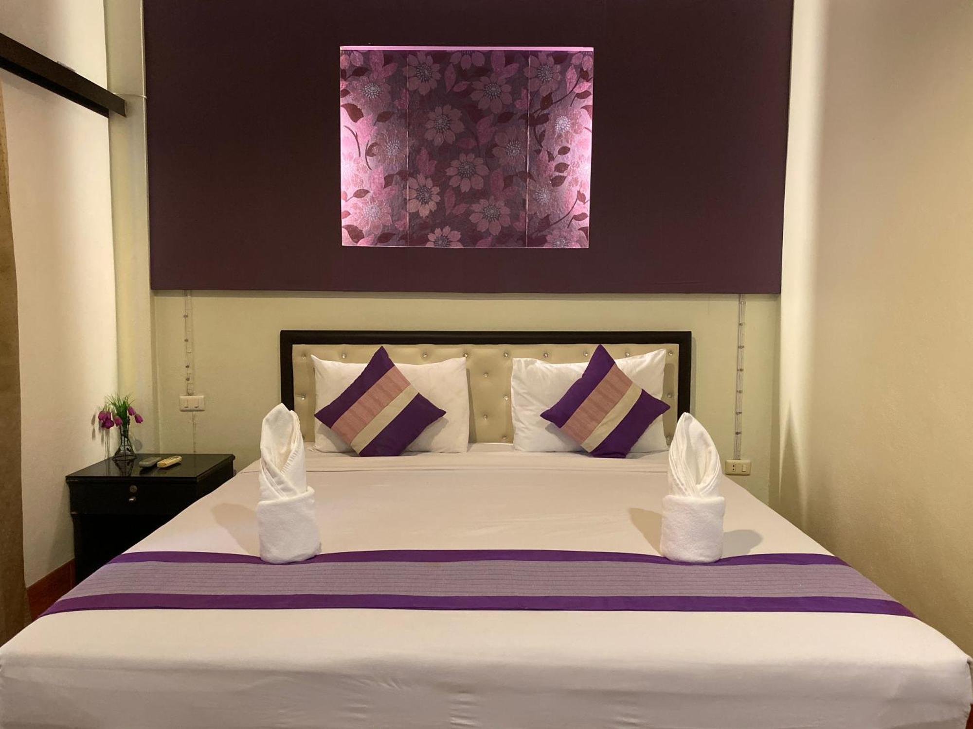 Khaolak Grand City Khao Lak Bagian luar foto