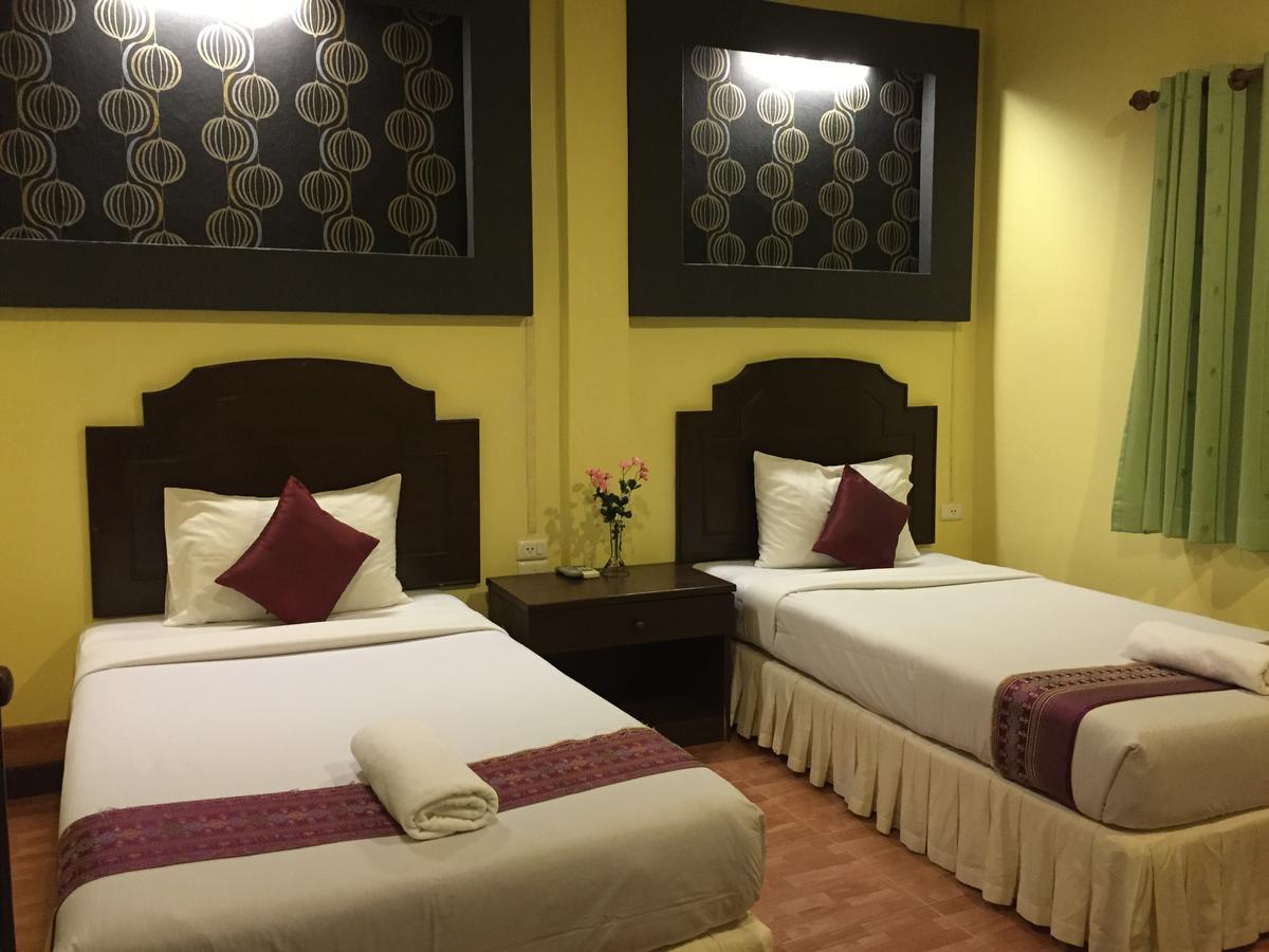 Khaolak Grand City Khao Lak Bagian luar foto